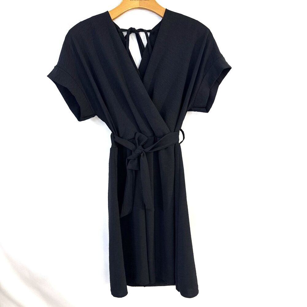Italian Wrap Style Black Mini Double V Neck Short Cap Sleeve Dress - M - unique